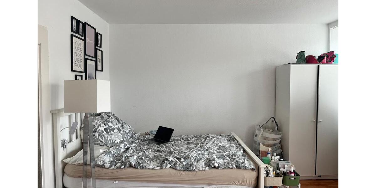 Etagenwohnung Hamburg Eimsbüttel - 1 Zimmer, 40 m&sup2;, 950&euro; | Angebot:26633406