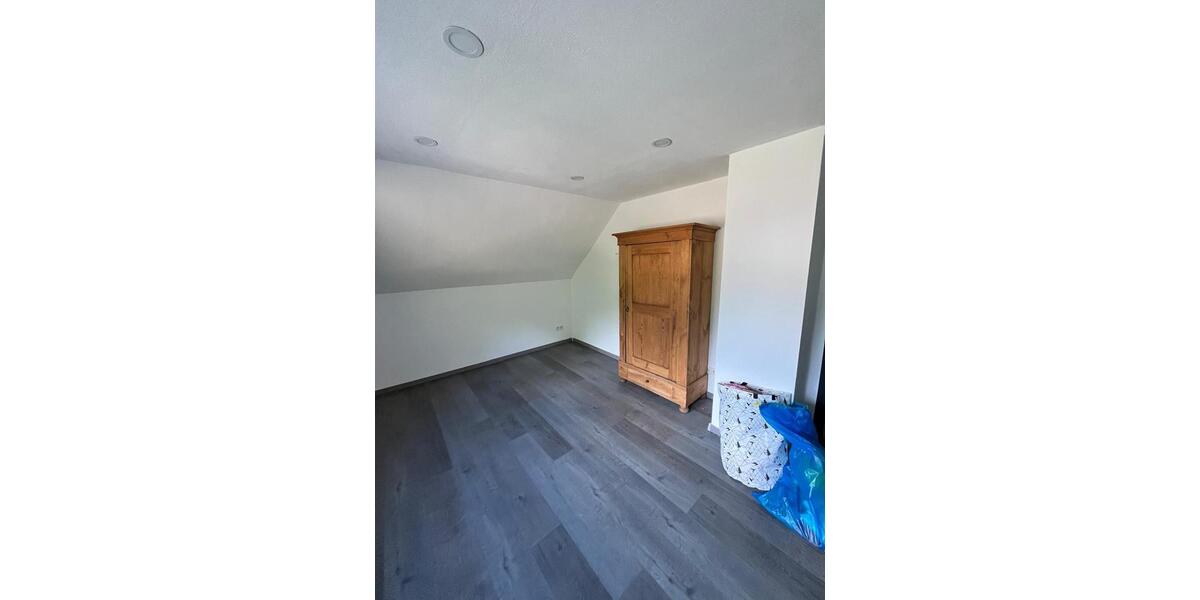 Etagenwohnung Medard - 3.5 Zimmer, 146 m&sup2;, 1.500&euro; | Angebot:26591286