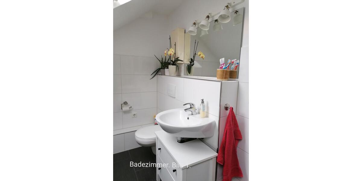 Dachgeschoßwohnung Wermelskirchen - 2 Zimmer, 76 m&sup2;, 800&euro; | Angebot:26512679