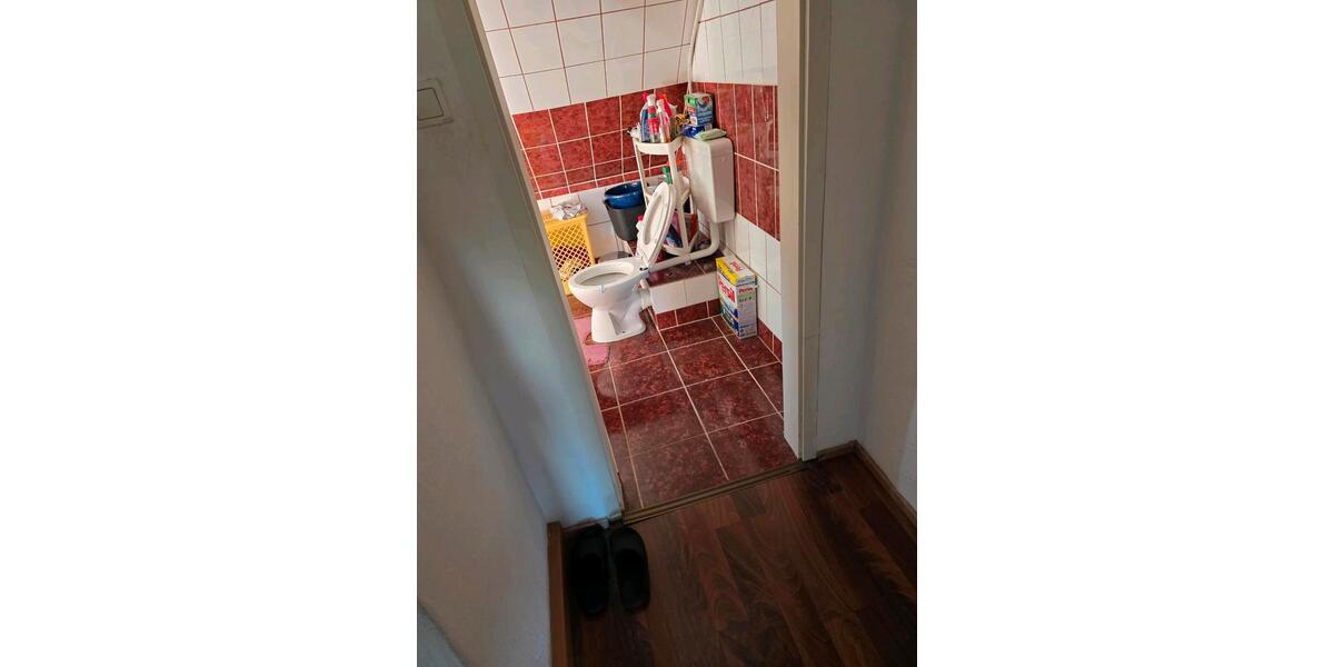 Dachgeschoßwohnung Neunkirchen - 2 Zimmer, 75 m&sup2;, 550&euro; | Angebot:26592860