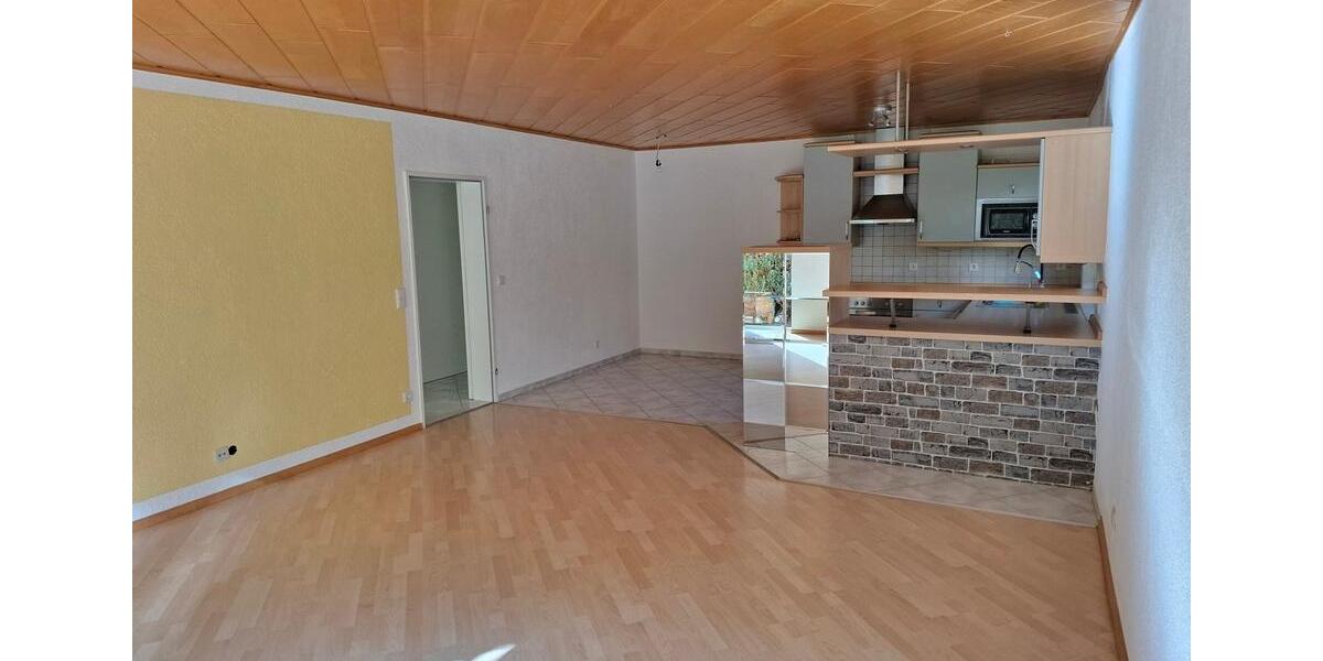 Erdgeschoßwohnung Triberg im Schwarzwald - 3.5 Zimmer, 85 m&sup2;, 680&euro; | Angebot:24806012