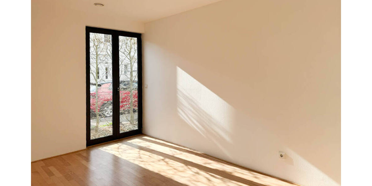 Etagenwohnung Neu-Ulm Ludwigsfeld - 3 Zimmer, 115 m&sup2;, 1.575&euro; | Angebot:26142407