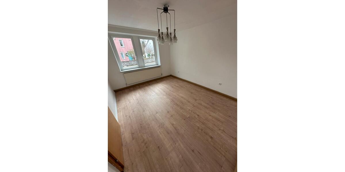 Erdgeschoßwohnung Marpingen - 2 Zimmer, 45 m&sup2;, 440&euro; | Angebot:26019989