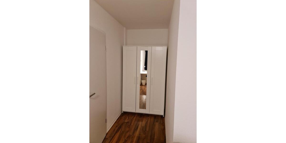 Wohnen auf Zeit Düsseldorf Stadtbezirk 3 - 1 Zimmer, 16 m&sup2;, 569&euro; | Angebot:25852273