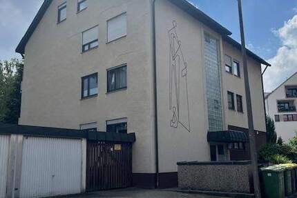 Großzügige 1-ZW im Dachgeschoss = 3.OG in Stein zimmer