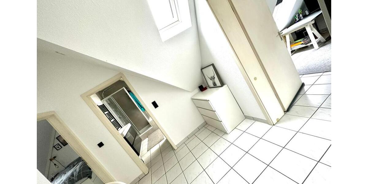 Maisonettenwohnung Weinheim - 3 Zimmer, 95 m&sup2;, 1.250&euro; | Angebot:25806188