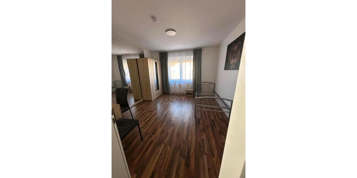 Wohnen auf Zeit Heinsberg - 3 Zimmer, 80 m&sup2;, 600&euro; | Angebot:24698429