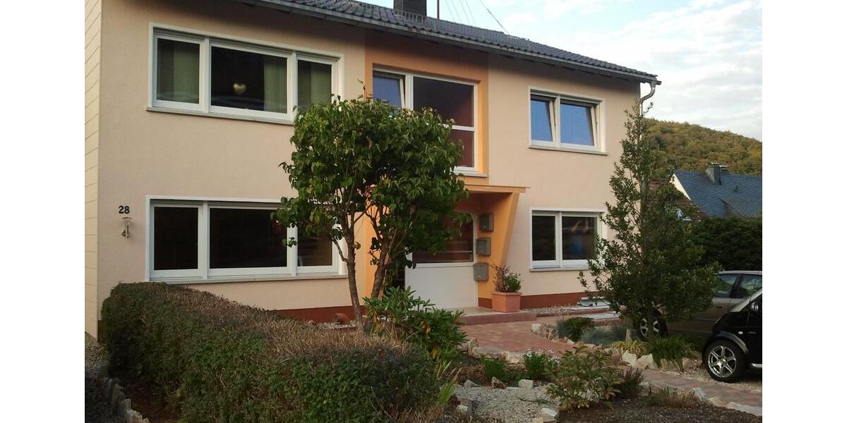 Erdgeschoßwohnung Idar-Oberstein Oberstein - 5 Zimmer, 103 m&sup2;, 780&euro; | Angebot:25149203