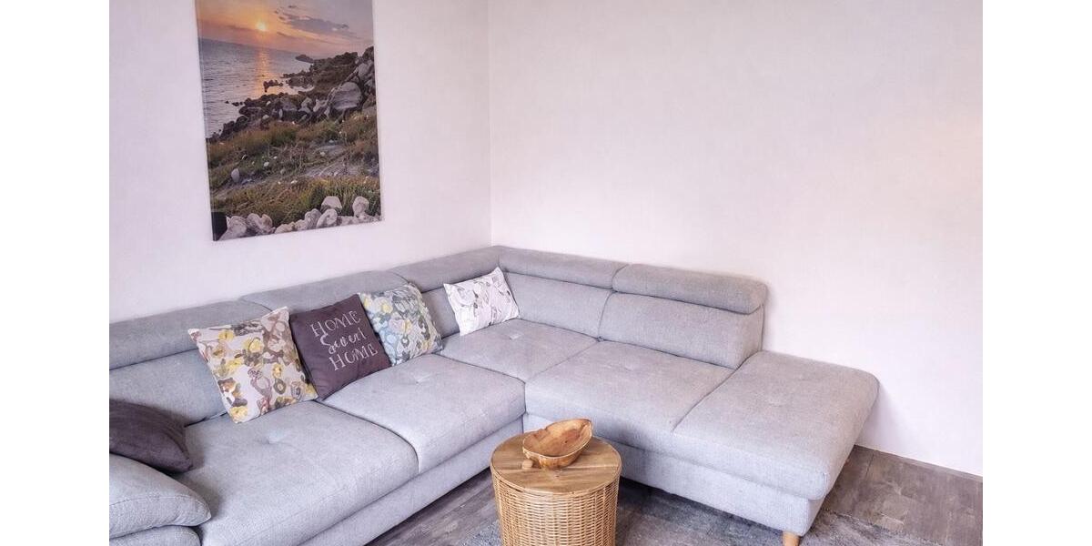 Etagenwohnung Saarwellingen - 3 Zimmer, 70 m&sup2;, 1.300&euro; | Angebot:26267051