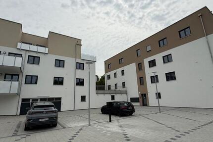 Wohnung Lauda-Königshofen Königshofen - 3 Zimmer, 88 m&sup2;, 925&euro; | Angebot:20970396