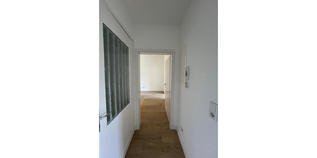 Etagenwohnung Wuppertal Arrenberg - 3 Zimmer, 66 m&sup2;, 610&euro; | Angebot:26665022