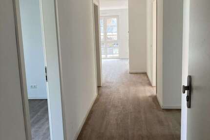 Wohnung zum Mieten in Essen 1.002,10 € 97.86 m²