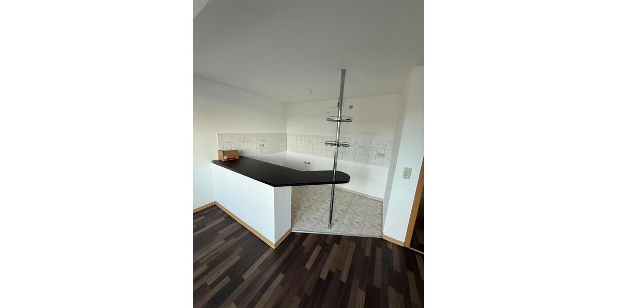 Dachgeschoßwohnung Chemnitz Bernsdorf - 3 Zimmer, 58 m&sup2;, 299&euro; | Angebot:26038021