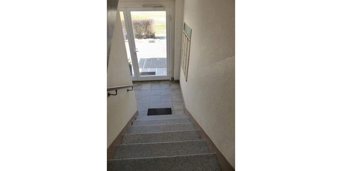 Etagenwohnung Cavertitz - 3 Zimmer, 57 m&sup2;, 289&euro; | Angebot:26723303