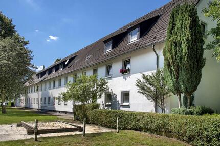 Erdgeschoss Wohnung in Zentraler Lage aber doch im grünen zimmer