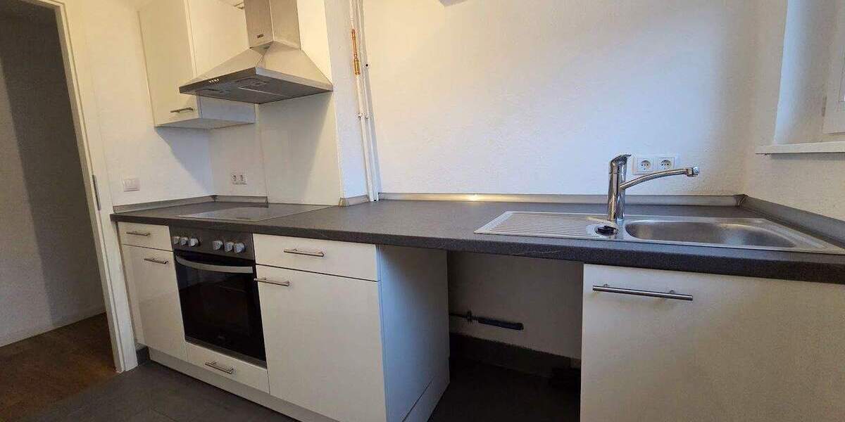 Etagenwohnung Kiel Exerzierplatz - 3 Zimmer, 48 m&sup2;, 500&euro; | Angebot:24967266