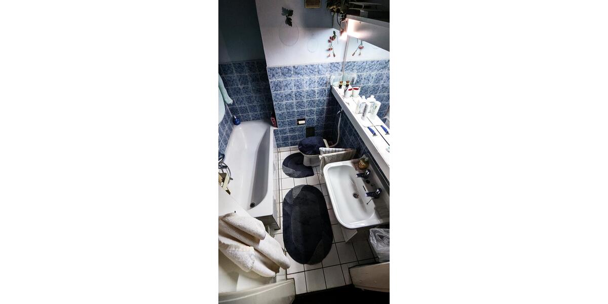 Etagenwohnung Düsseldorf Stadtmitte - 4 Zimmer, 94 m&sup2;, 1.128&euro; | Angebot:25180582