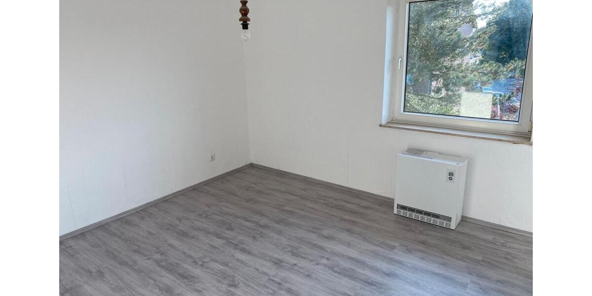 Etagenwohnung Hünxe - 3 Zimmer, 72 m&sup2;, 600&euro; | Angebot:26614527