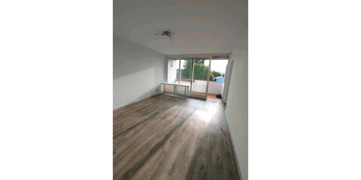 Dachgeschoßwohnung Tuttlingen - 1 Zimmer, 29 m&sup2;, 590&euro; | Angebot:26572590