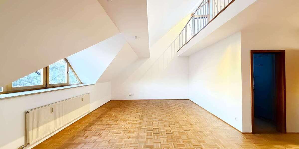 Wohnung zum Mieten in Fürstenfeldbruck 1.395 € 93 m² 2.5 zimmer