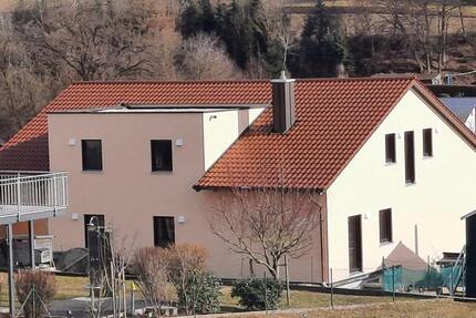 Wohnung Ergoldsbach Langenhettenbach - 4 Zimmer, 133 m&sup2;, 1.580&euro; | Angebot:25124503