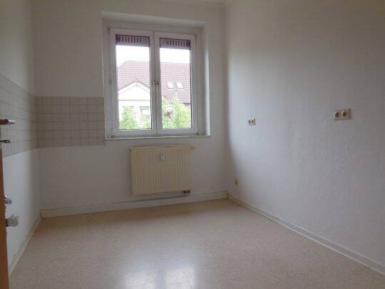 Etagenwohnung Riesa Gröba - 3 Zimmer, 66 m&sup2;, 359&euro; | Angebot:26106841