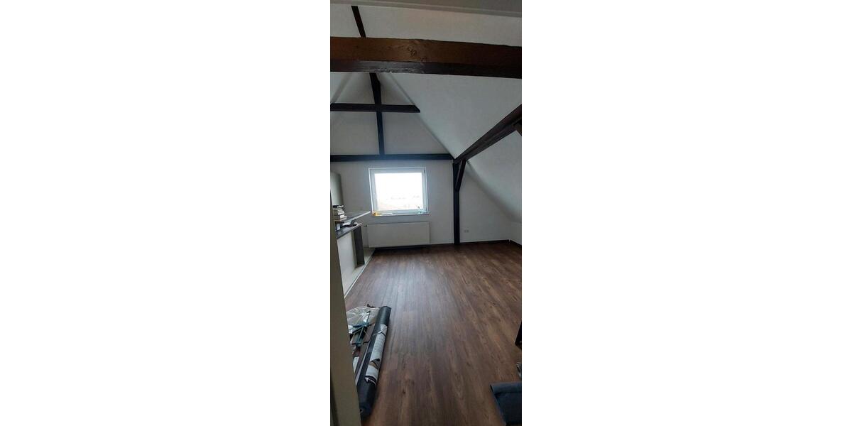 Dachgeschoßwohnung Pohlheim - 2.5 Zimmer, 59 m&sup2;, 600&euro; | Angebot:26044435