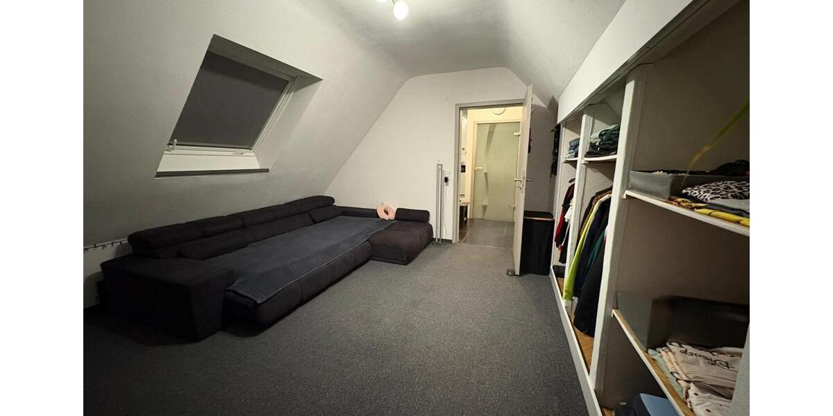 Dachgeschoßwohnung Neuenstadt am Kocher - 1 Zimmer, 42 m&sup2;, 450&euro; | Angebot:24742838
