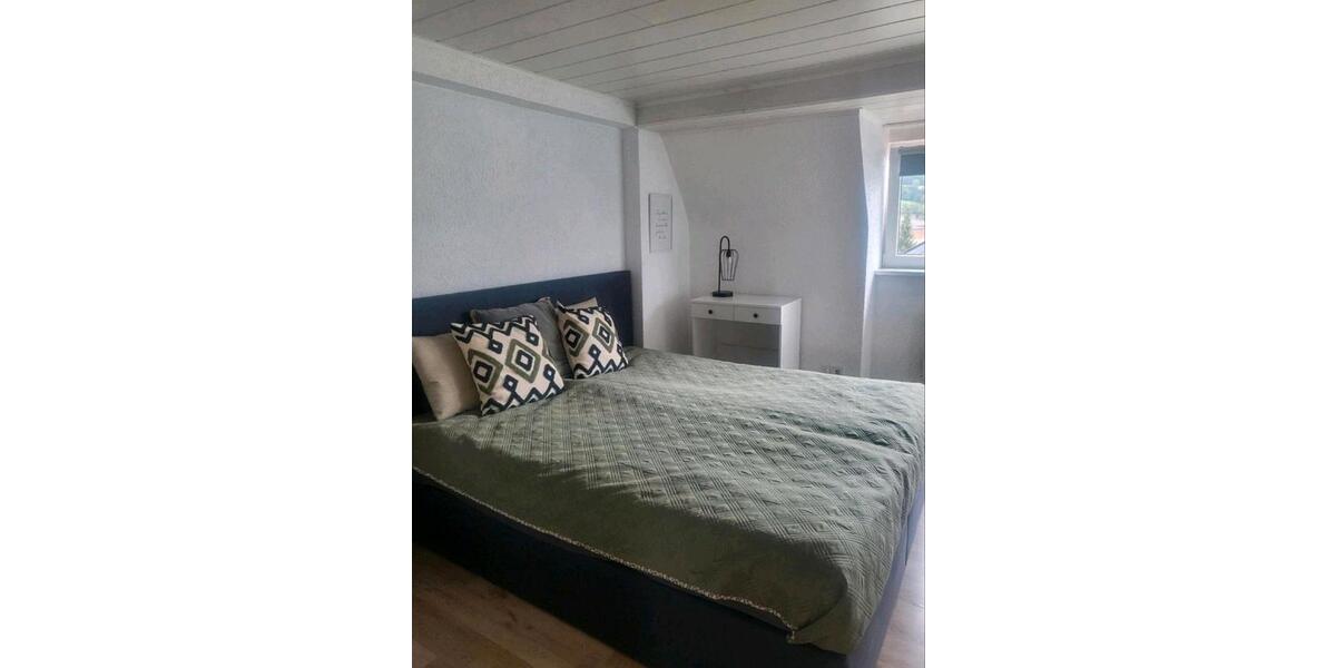 Dachgeschoßwohnung Bad Hersfeld - 2 Zimmer, 65 m&sup2;, 480&euro; | Angebot:25294502