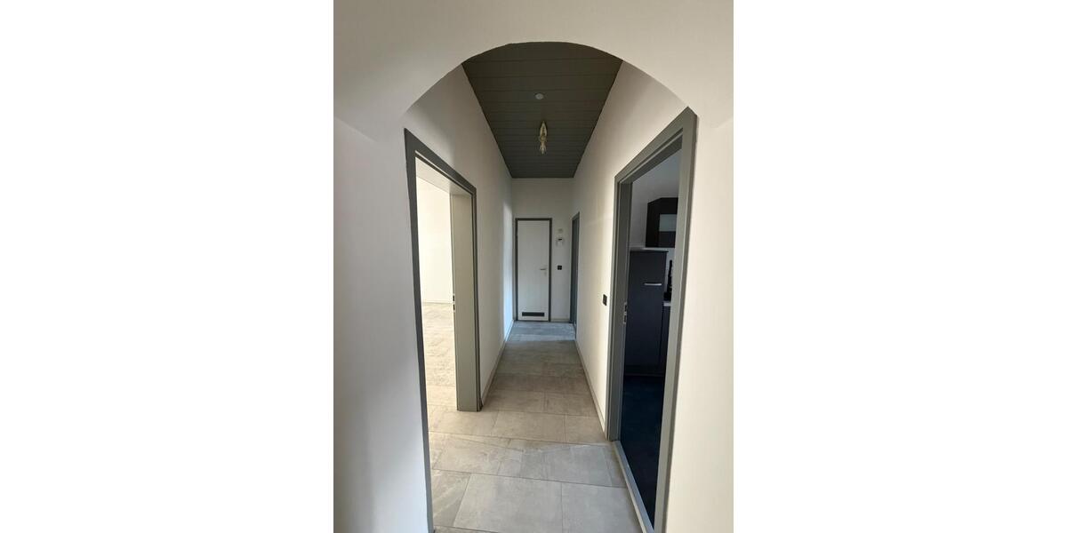 Etagenwohnung Hof Altstadt - 4 Zimmer, 93 m&sup2;, 850&euro; | Angebot:26620636