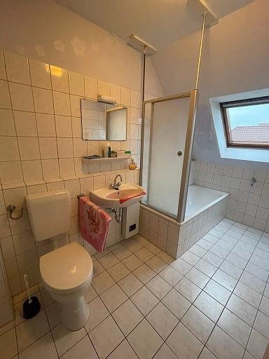 Dachgeschoßwohnung Moormerland - 2 Zimmer, 52 m&sup2;, 595&euro; | Angebot:24382580