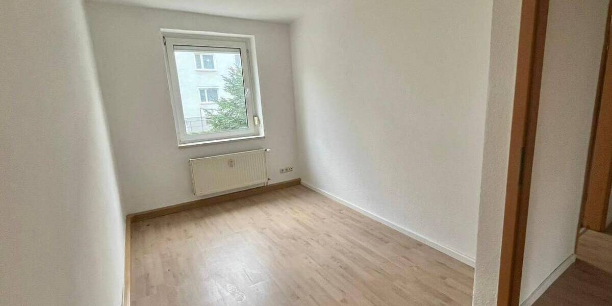 Etagenwohnung Rochlitz - 3 Zimmer, 58 m&sup2;, 300&euro; | Angebot:26657454