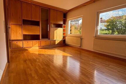 Haus zur Miete - DHH mit Garten, Balkon + Garage in Musberg 4 zimmer