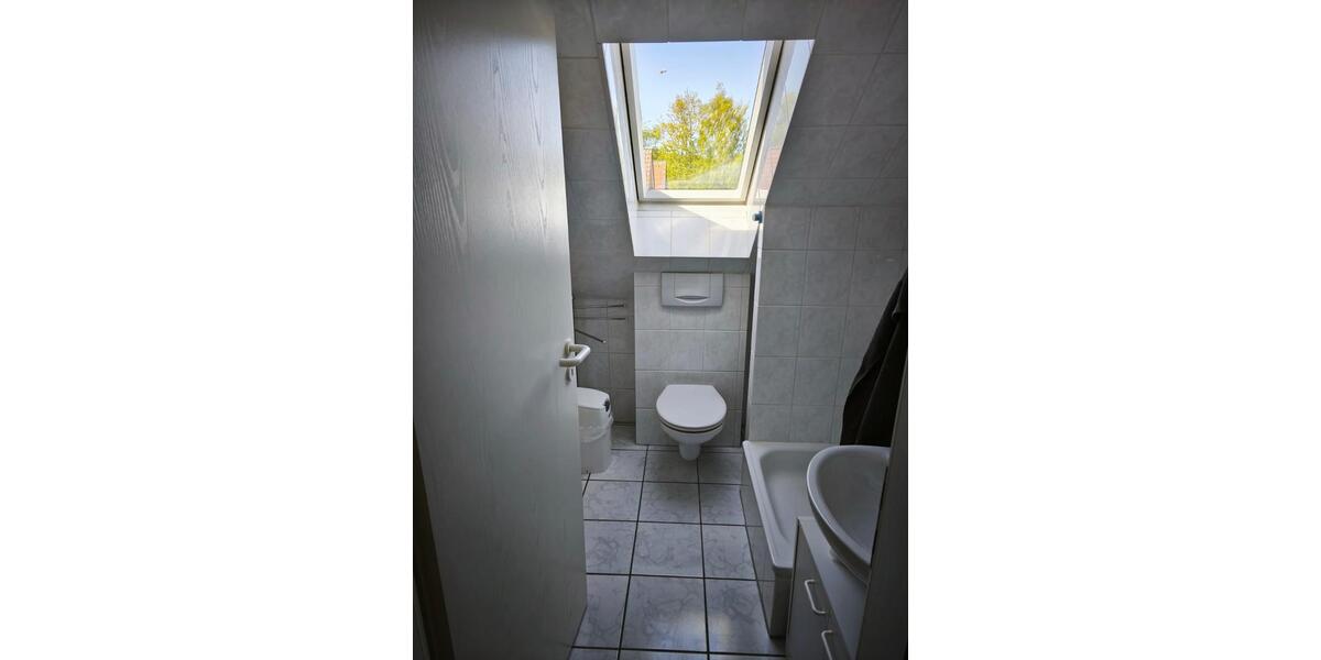 Dachgeschoßwohnung Minden Kuhlenkamp - 3 Zimmer, 88 m&sup2;, 610&euro; | Angebot:26393293