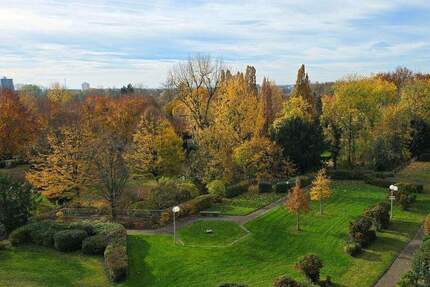 Köln - Erstbezug nach Renovierung - Wohnung mit zeitgemäßen Badezimmern und elegantem Laminatboden 3 zimmer