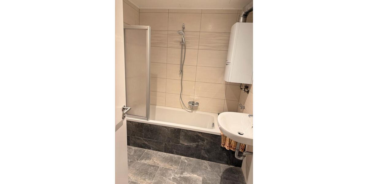 Etagenwohnung Schweinfurt Haardt - 3 Zimmer, 63 m&sup2;, 990&euro; | Angebot:26644964