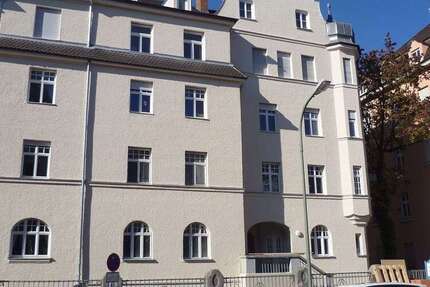 Wohnung zum Mieten in Augsburg 1.150 € 115 m²