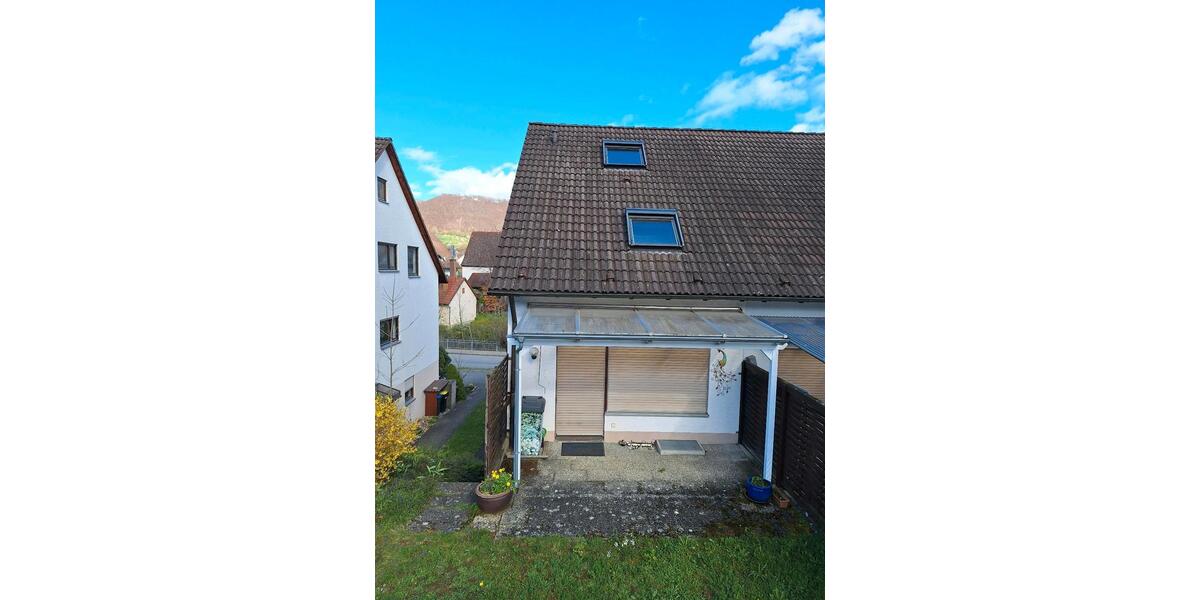 Doppelhaushälfte Lenningen - 4 Zimmer, 92 m&sup2;, 950&euro; | Angebot:24616655