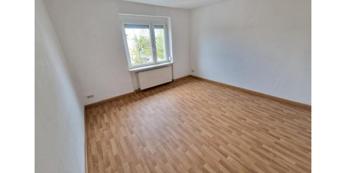 Etagenwohnung Schönebeck (Elbe) - 3 Zimmer, 68 m&sup2;, 402&euro; | Angebot:26230634