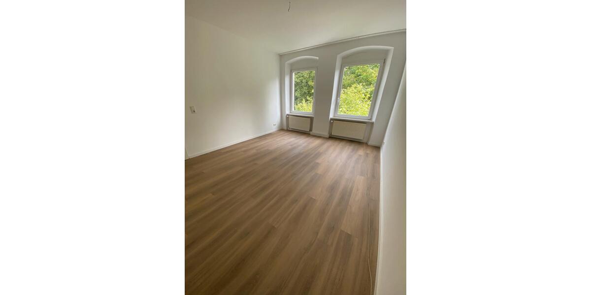 Etagenwohnung Wuppertal Sedansberg - 3 Zimmer, 75 m&sup2;, 730&euro; | Angebot:26489422