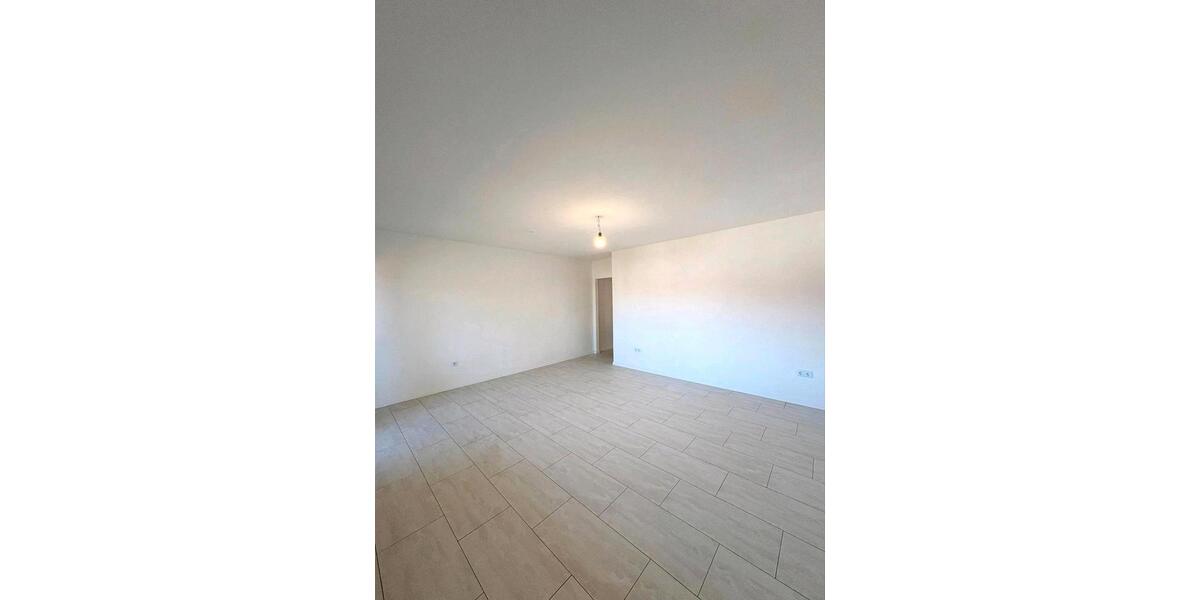 Etagenwohnung Bühl - 4 Zimmer, 91 m&sup2;, 1.145&euro; | Angebot:26101688