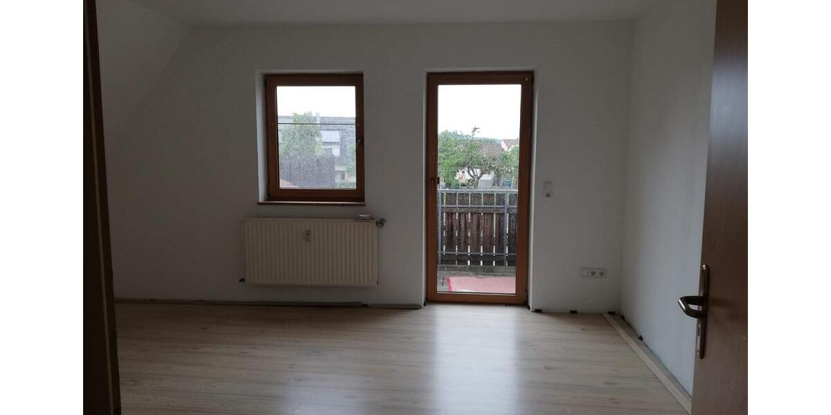 Etagenwohnung Bad Staffelstein - 3 Zimmer, 90 m&sup2;, 890&euro; | Angebot:26489911