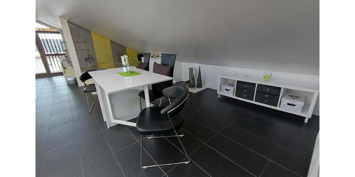 Dachgeschoßwohnung Traunreut Irsing - 1 Zimmer, 54 m&sup2;, 1.000&euro; | Angebot:25659028