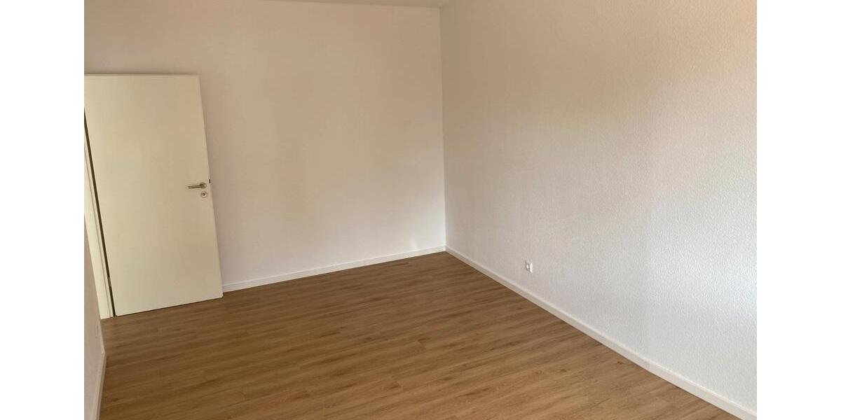 Dachgeschoßwohnung Lingen (Ems) - 4 Zimmer, 116 m&sup2;, 1.150&euro; | Angebot:26545456