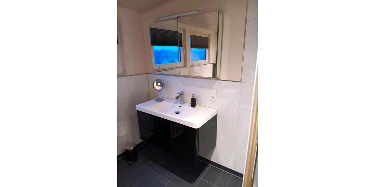 Wohnen auf Zeit Rösrath - 2 Zimmer, 68 m&sup2;, 1.250&euro; | Angebot:23768735