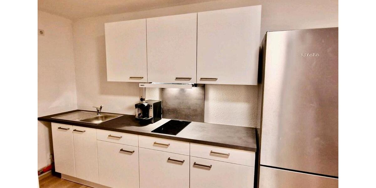 Pendler Studenten Wohnung möbliert TOP Anbindung Porsche Bosch 1.5 zimmer