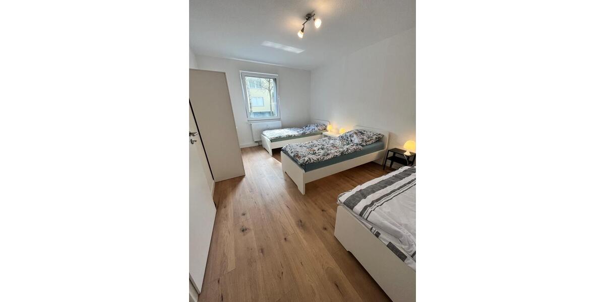 Wohnen auf Zeit Bottrop Boy - 5 Zimmer, 100 m&sup2;, 15&euro; | Angebot:25714728