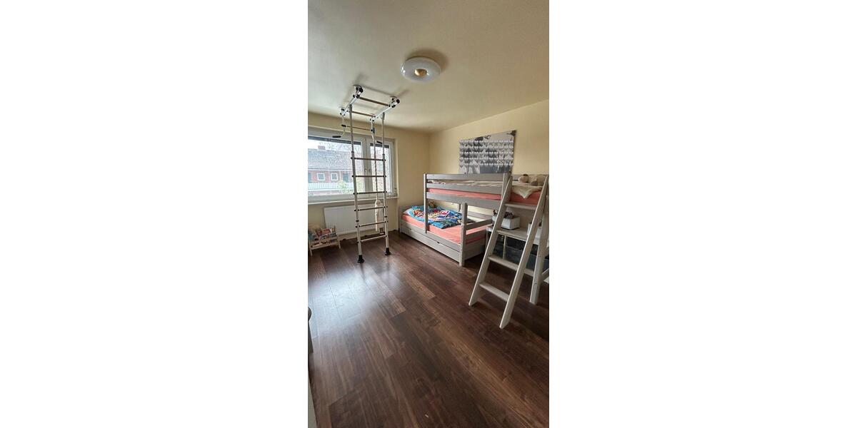 Reihenhaus Reinbek - 3 Zimmer, 80 m&sup2;, 1.450&euro; | Angebot:24836805