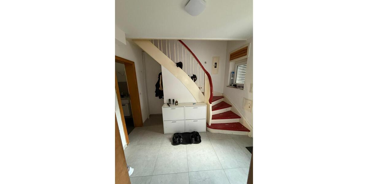 Einfamilienhaus Warburg - 5 Zimmer, 105 m&sup2;, 1.200&euro; | Angebot:24701506