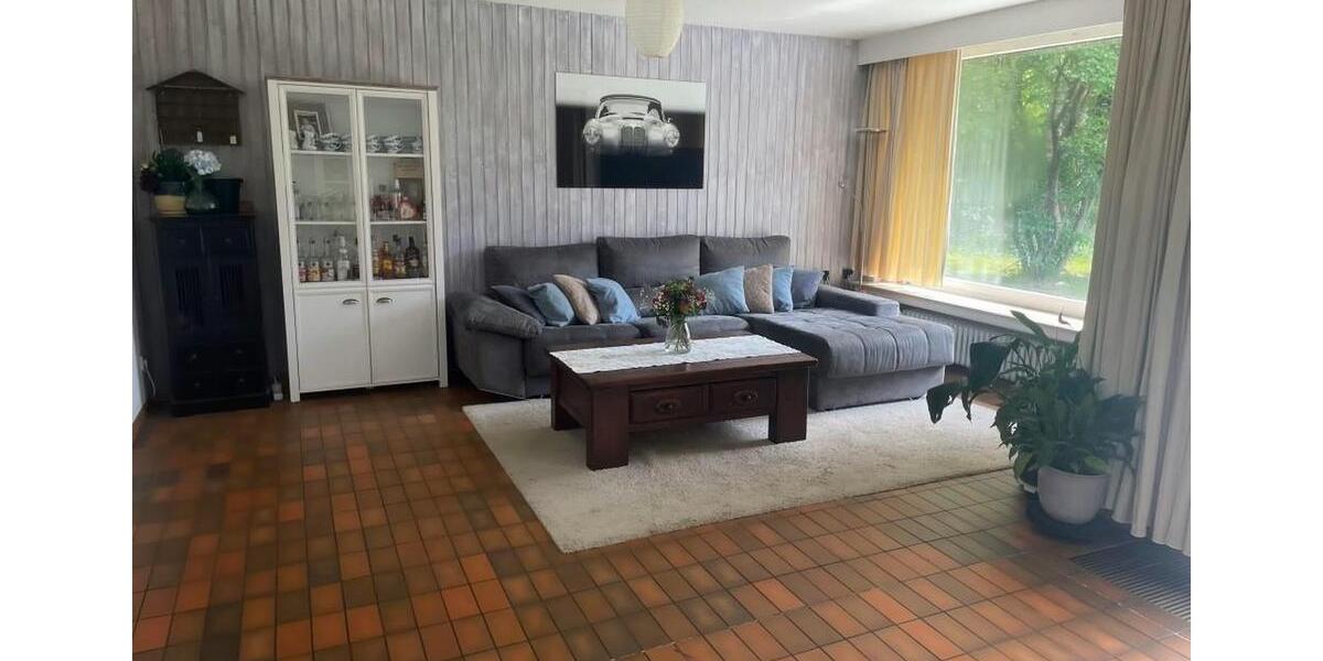 Einfamilienhaus Suderburg - 6 Zimmer, 212 m&sup2;, 1.600&euro; | Angebot:26515949